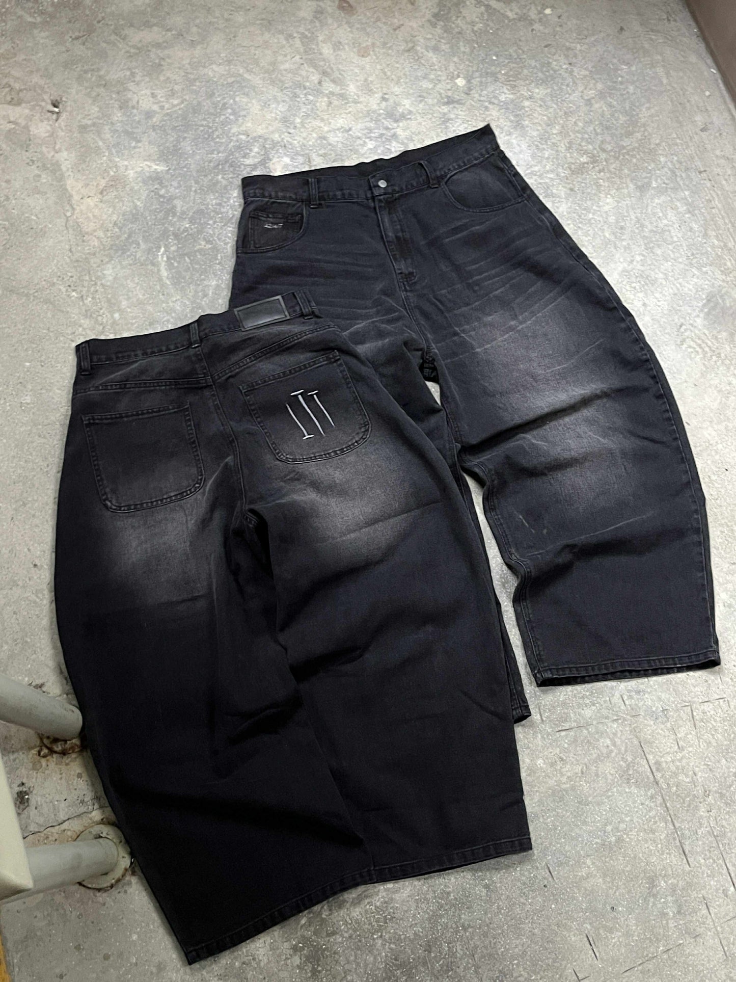 Blanc Noir - Baggy Wide Jeans